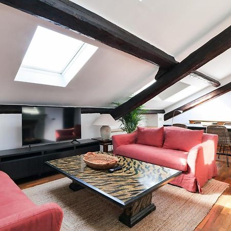 Appartamento Elegant P.Venezia Attic Milano Esterno foto
