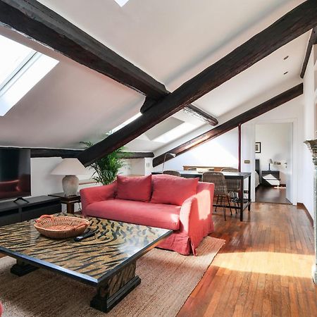 Appartamento Elegant P.Venezia Attic Milano Esterno foto
