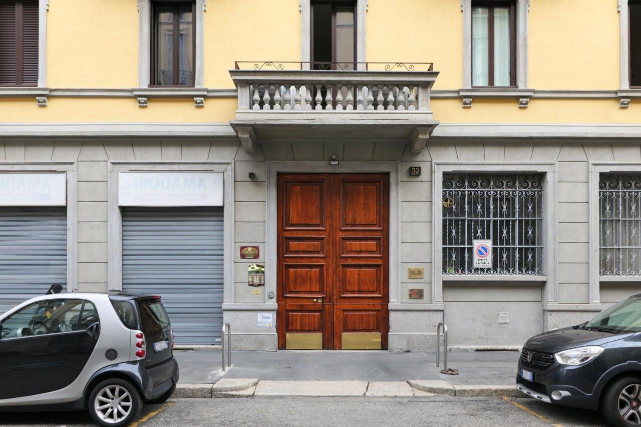 Appartamento Elegant P.Venezia Attic Milano Esterno foto