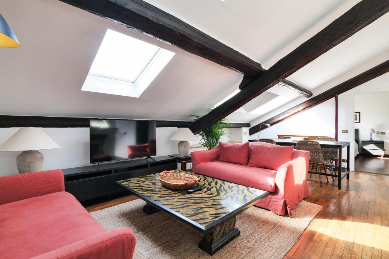 Appartamento Elegant P.Venezia Attic Milano Esterno foto
