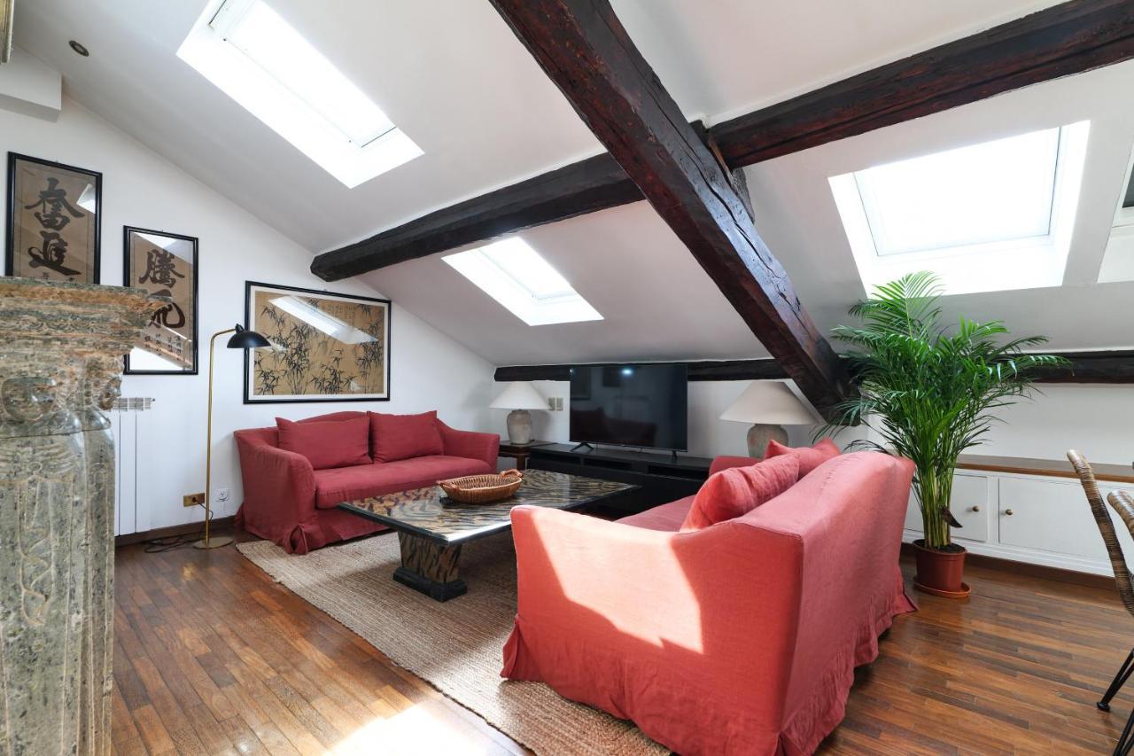 Appartamento Elegant P.Venezia Attic Milano Esterno foto